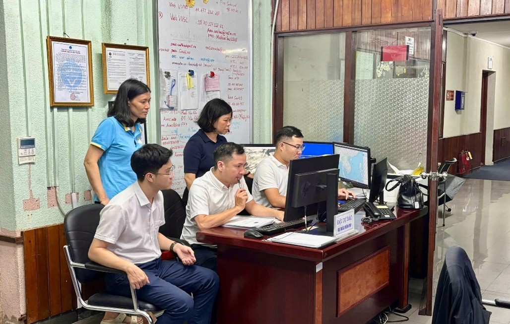 Nguyên nhân nhiều chuyến bay vòng chờ và chuyển hướng- Ảnh 2.