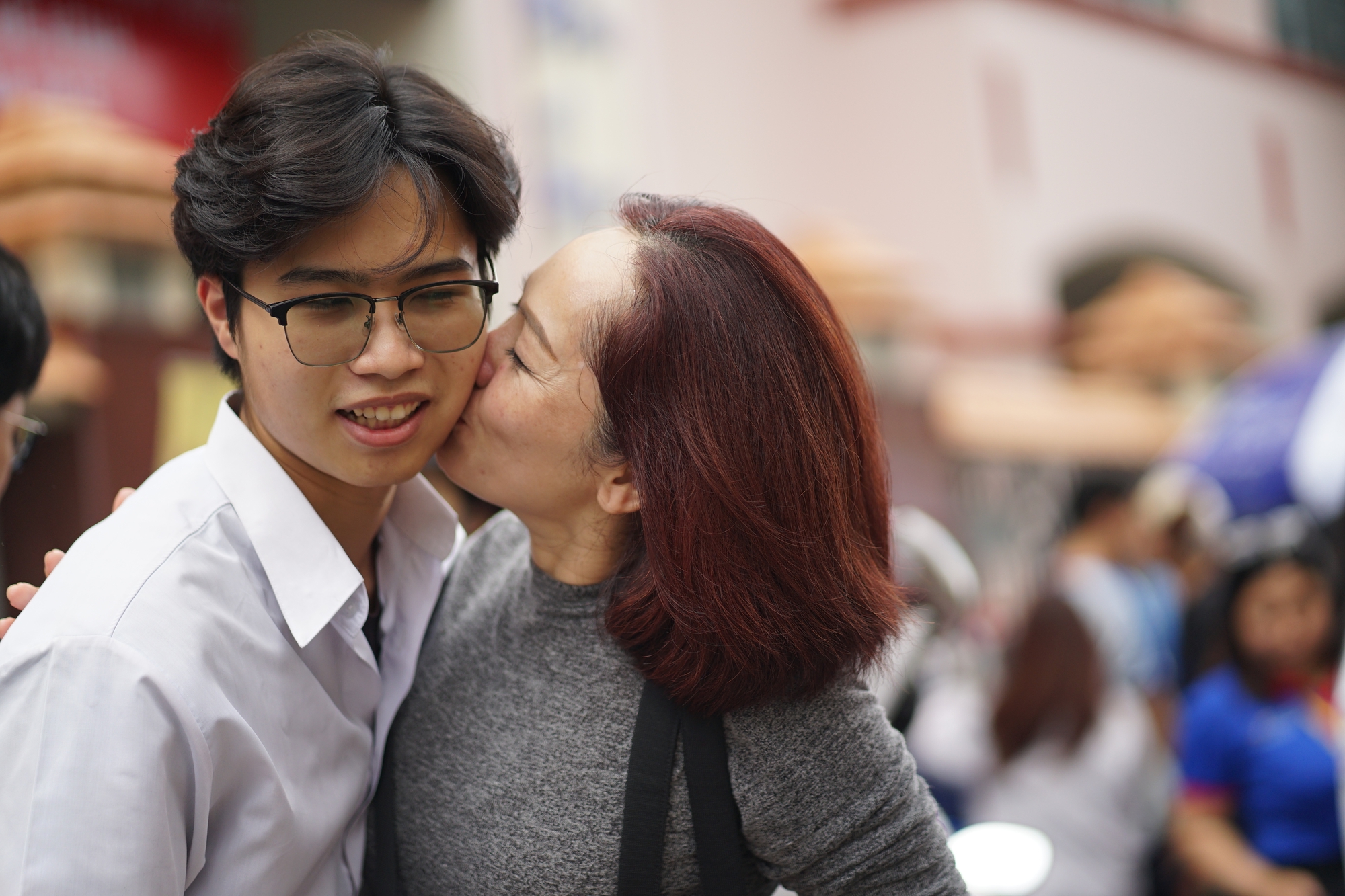 Con thi xong, cha mẹ nói 3 câu này chứng tỏ EQ cao vút- Ảnh 1.