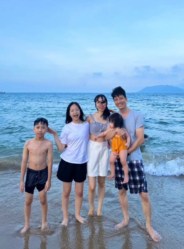 Di cư từ Hà Nội vào Nha Trang theo xu hướng, gia đình 5 người mua nhà 3 tầng 100m2: Vượt xa kỳ vọng- Ảnh 4. Di cư từ Hà Nội vào Nha Trang theo xu hướng, gia đình 5 người mua nhà 3 tầng 100m2: Vượt xa kỳ vọng- Ảnh 4.