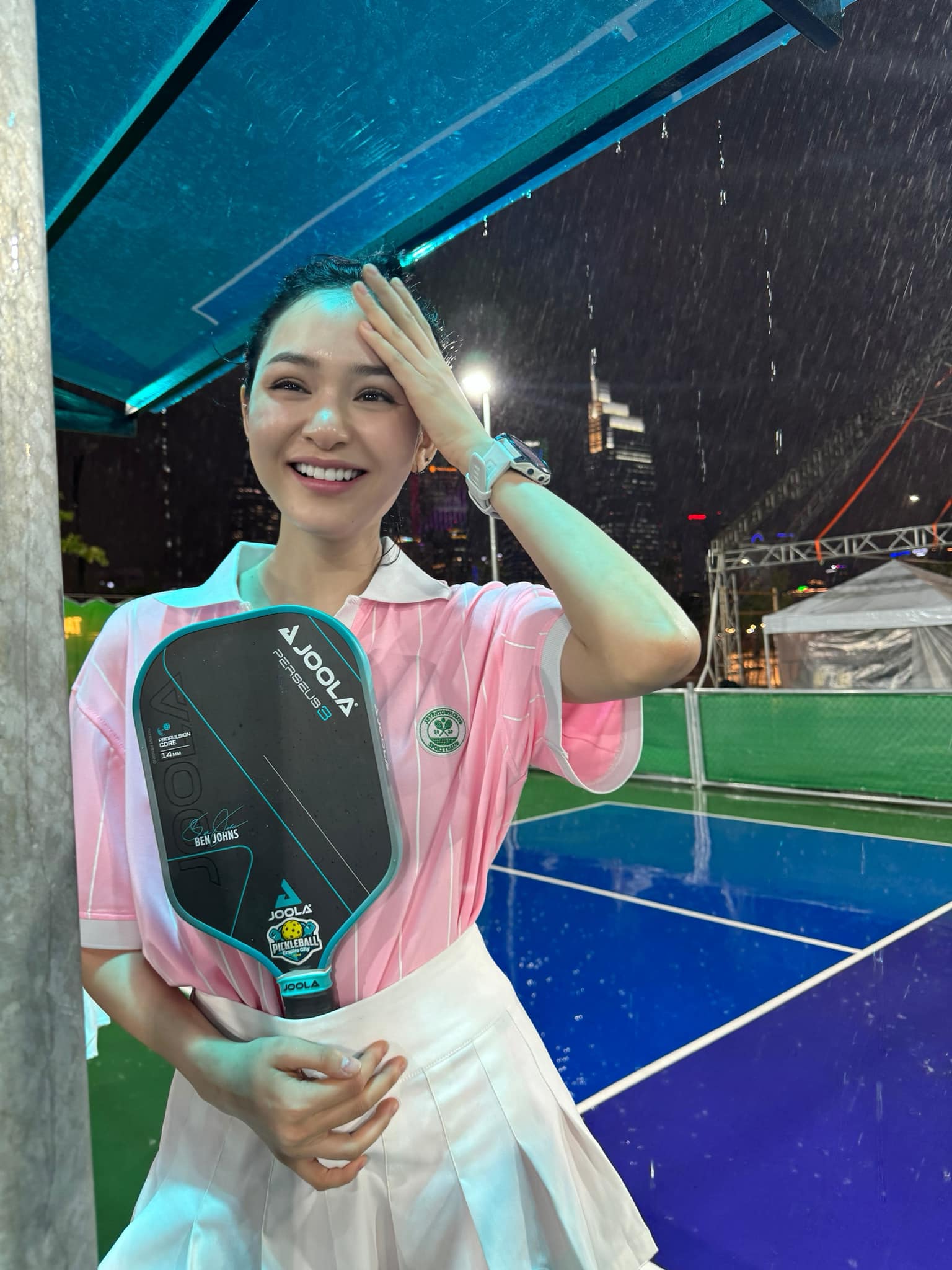 Hiền Hồ và Ngọc Trinh chơi pickleball: Ai hot hơn?- Ảnh 4.