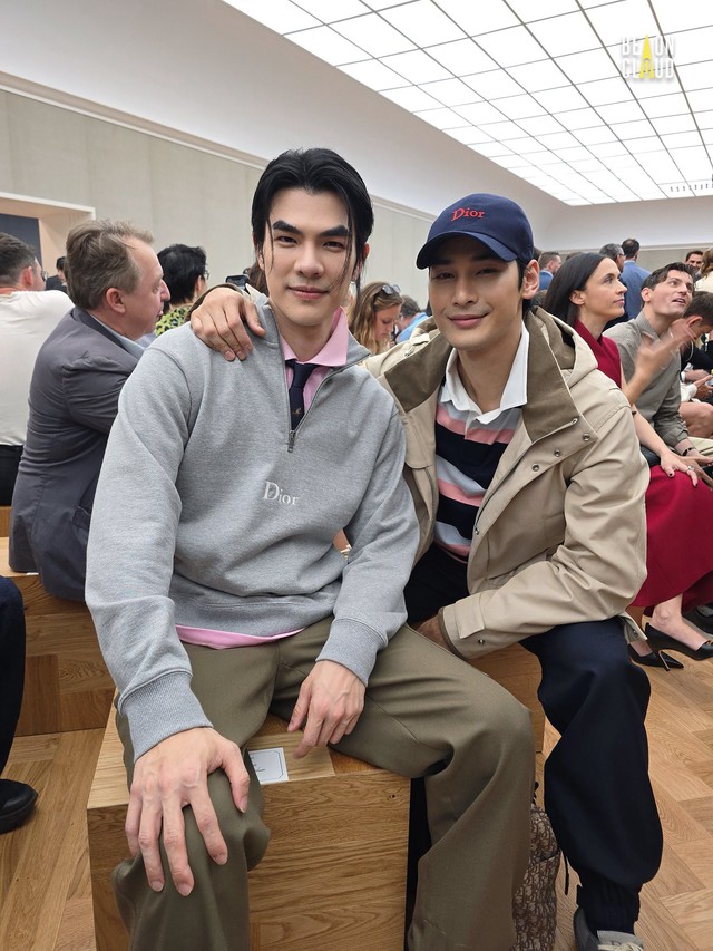 Jonathan Anderson debut show Dior: Mingyu như học sinh, bà bầu Rihanna lại sang áp đảo- Ảnh 12.