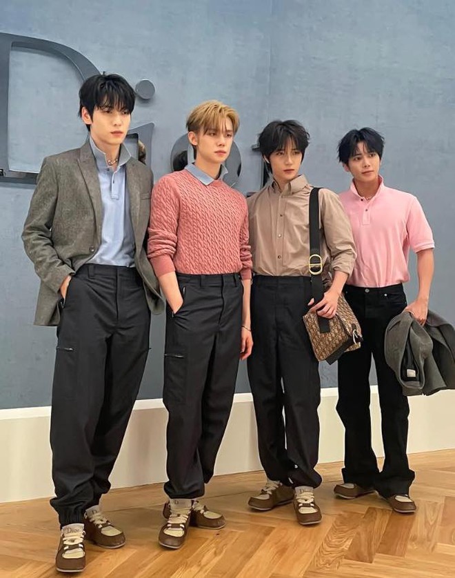 Jonathan Anderson debut show Dior: Mingyu như học sinh, bà bầu Rihanna lại sang áp đảo- Ảnh 7.