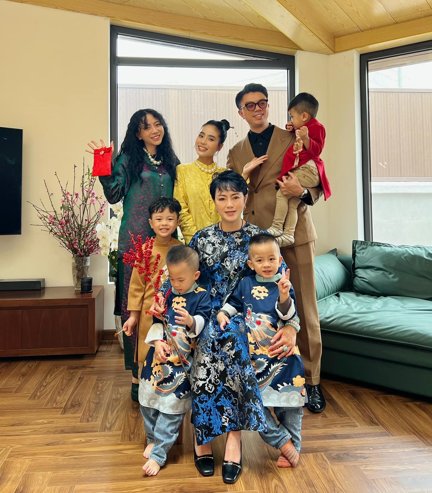 Gia tộc nổi tiếng ở Hà Nội có tận 3 hot mom: Từ mẹ đến con đều là dâu hào môn, ai cũng có tổ ấm riêng hạnh phúc- Ảnh 22.