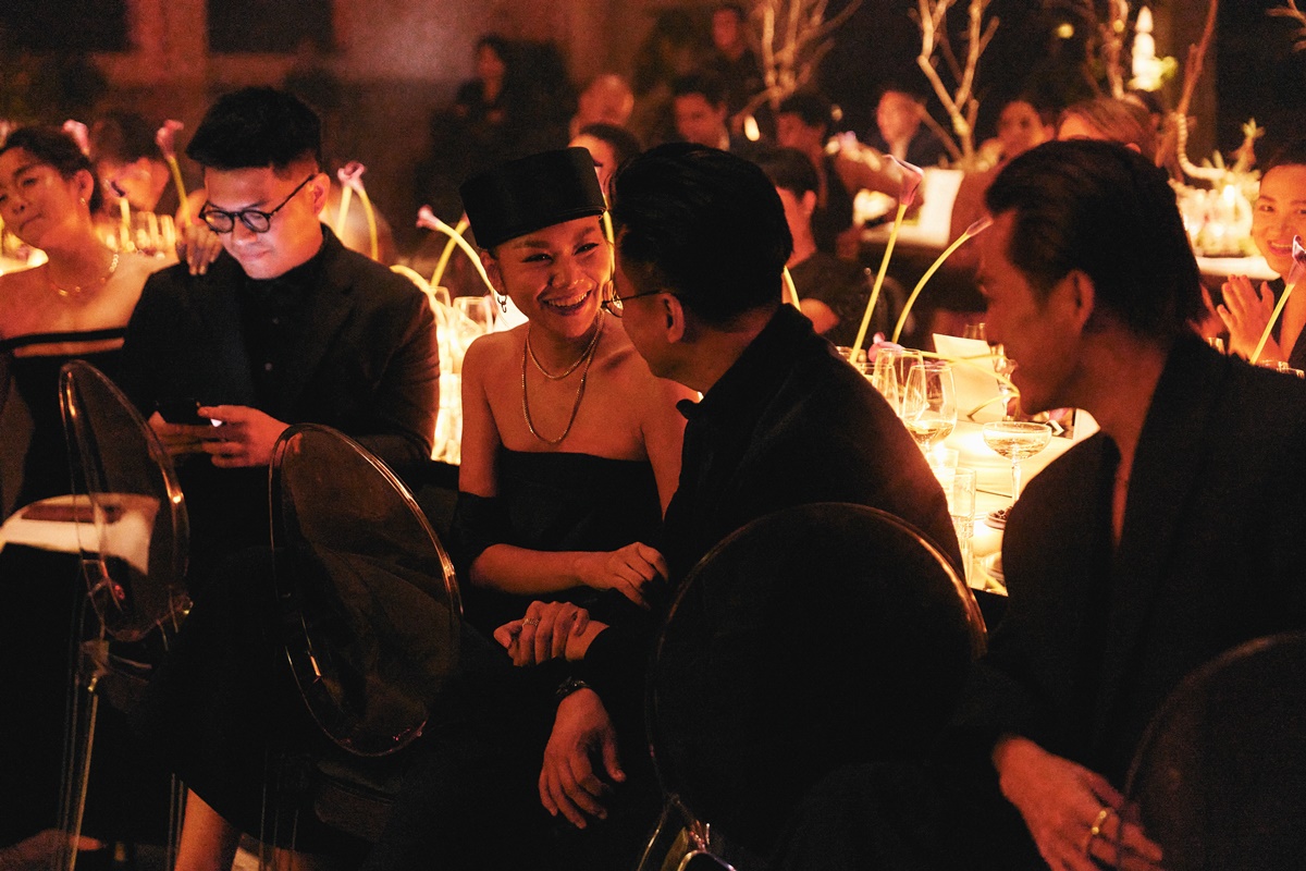 Sau gần 2 năm cưới, Thanh Hằng và ông xã nhạc trưởng vẫn ngọt ngào như lúc mới yêu- Ảnh 3.