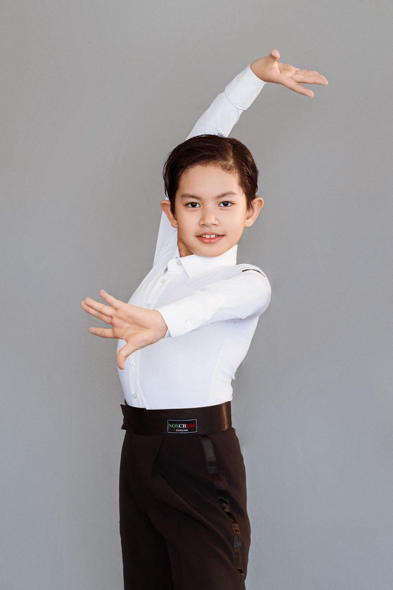 Con trai Khánh Thi-Phan Hiển: 10 tuổi cao gần bằng bố, là 