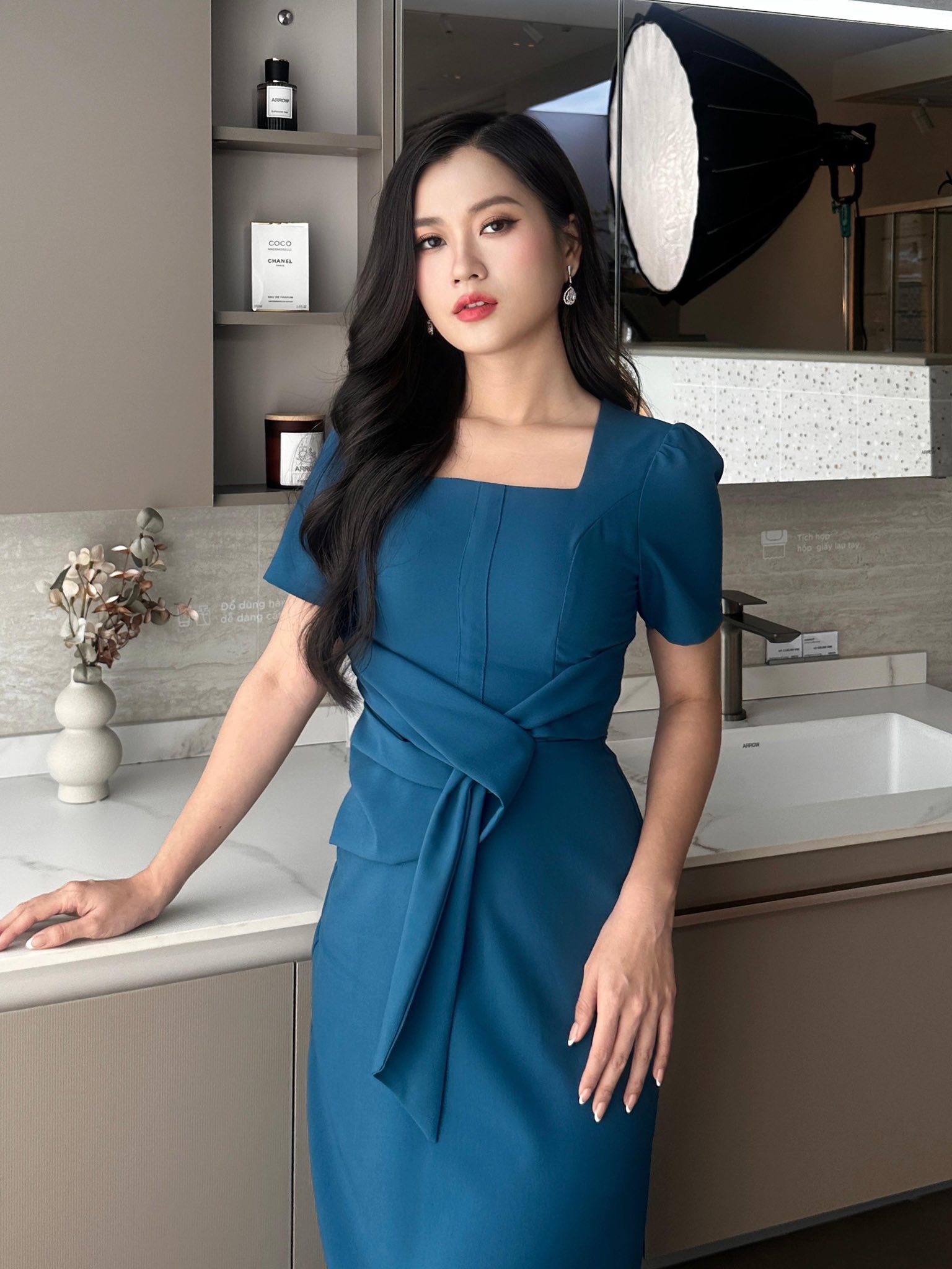 Cặp sao Việt đóng mẹ con nhưng cưới nhau ngoài đời, nhà gái trẻ đẹp đến nỗi bị đồn dao kéo khắp MXH- Ảnh 6.