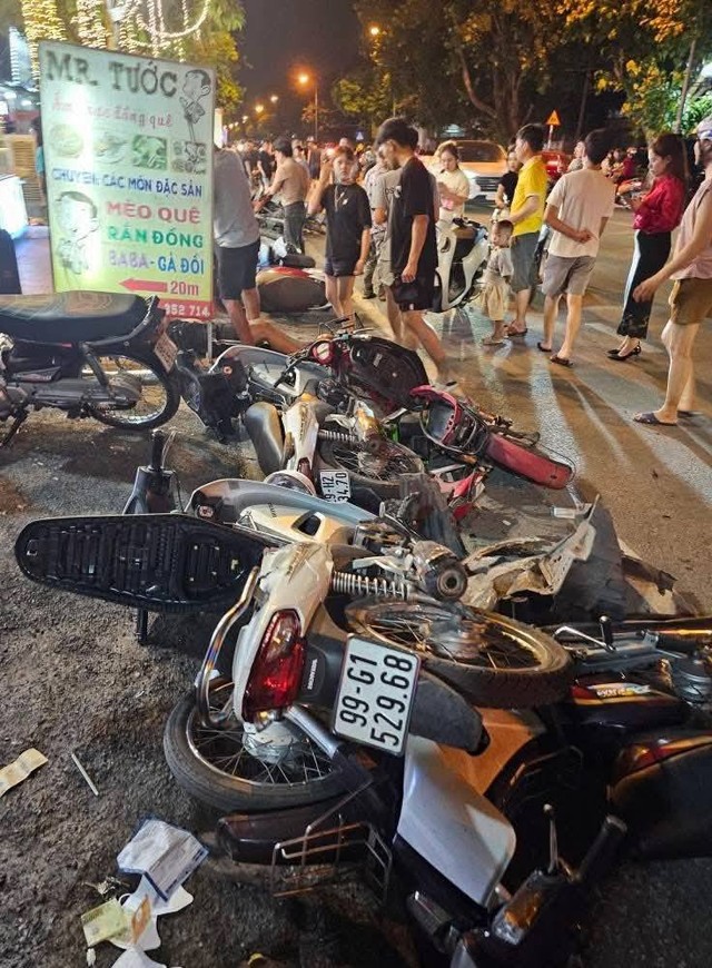 Vụ Trung tá công an say xỉn gây tai nạn liên hoàn ở Bắc Ninh: Diễn biến mới về sức khỏe 2 nạn nhân- Ảnh 2.