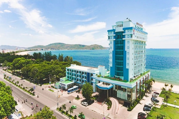 Loạt khách sạn bỏ hoang tại bãi biển nổi tiếng bậc nhất miền Bắc, du khách nhận xét: Tiếc thay một thời!- Ảnh 9.