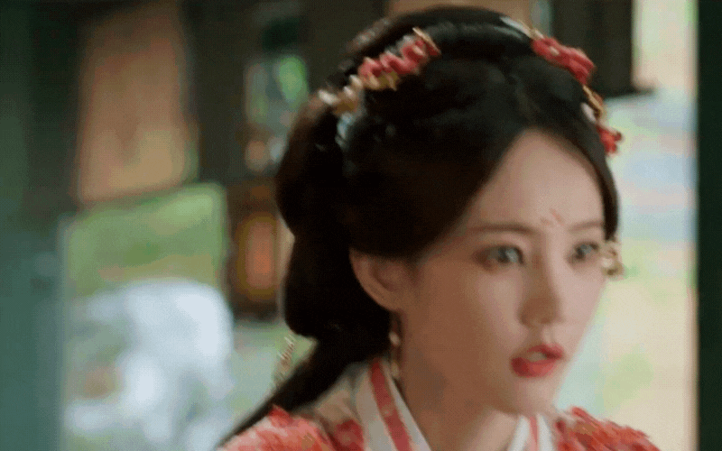 Tiểu thư lá ngọc cành vàng đẹp nhất lúc này: U40 vẫn vào vai cô nương ngọt xớt, phục trang lộng lẫy nhưng nhan sắc của nàng còn sáng hơn- Ảnh 6.