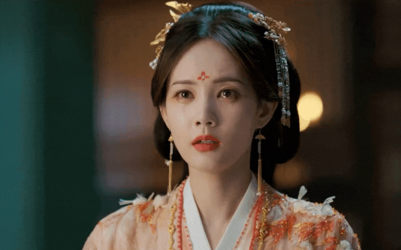Tiểu thư lá ngọc cành vàng đẹp nhất lúc này: U40 vẫn vào vai cô nương ngọt xớt, phục trang lộng lẫy nhưng nhan sắc của nàng còn sáng hơn- Ảnh 5.