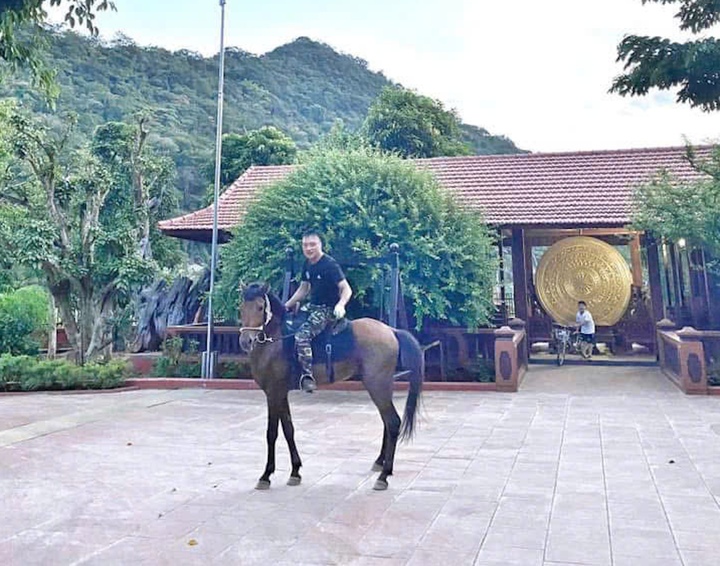 Cuộc sống xa hoa, thú chơi dị thường của ông trùm Vi "ngộ" khét tiếng xứ Thanh- Ảnh 5.