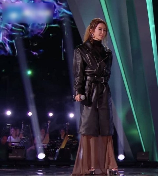Rúng động The Voice: Lộ đoạn ghi âm chương trình xúc phạm chèn ép trước khi 1 nữ ca sĩ qua đời- Ảnh 6.