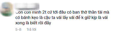 Cô giáo vừa bày hoa quả ra để dạy học thì 2 búp măng non liền xuất hiện và ngay 1 việc khiến các cô vừa hoảng vừa buồn cười- Ảnh 2.