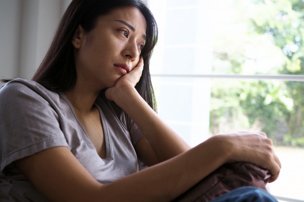 Đọc đề thi vào 10 môn Văn tôi hoảng hốt vì câu trả lời thâm sâu đến khó tin của đứa con gái 10 tuổi- Ảnh 1.