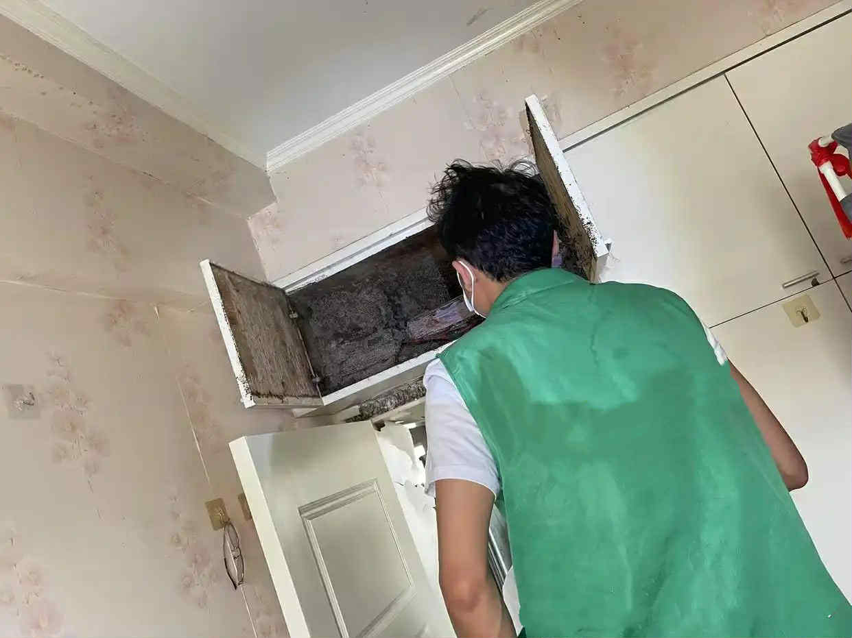 Người phụ nữ chi 126 tỷ đồng mua nhà, dọn vào ở thì liên tiếp gặp sự cố, báo quản lý BĐS nhưng không ai giải quyết: Đối phương tuyên bố “không có nghĩa vụ sửa chữa”- Ảnh 1. Người phụ nữ chi 126 tỷ đồng mua nhà, dọn vào ở thì liên tiếp gặp sự cố, báo quản lý BĐS nhưng không ai giải quyết: Đối phương tuyên bố “không có nghĩa vụ sửa chữa”- Ảnh 1.