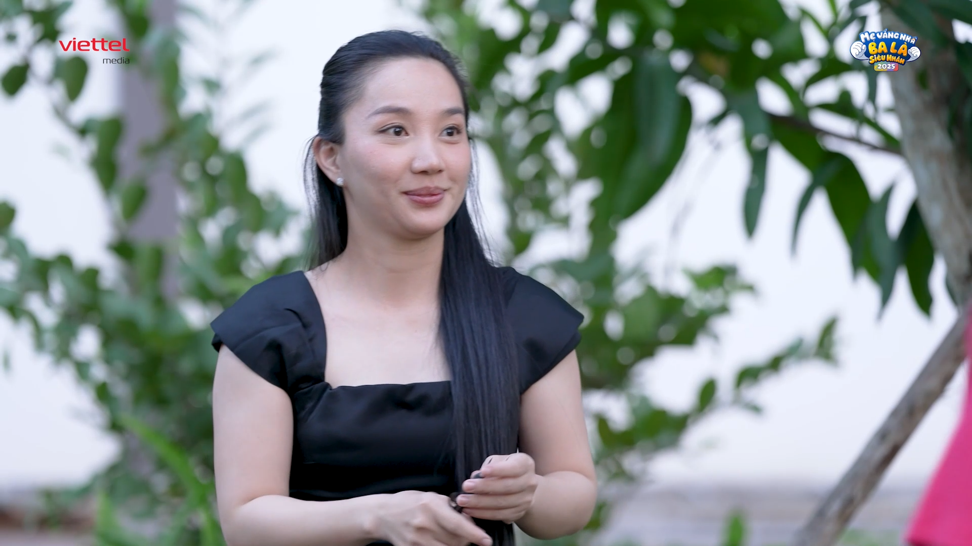 Vợ Lê Dương Bảo Lâm bị Vợ Lê Dương Bảo Lâm bị