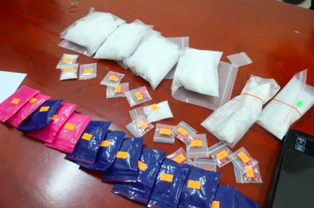 Cựu đội phó Công an TP Việt Trì lập công bằng cách đưa tiền cho tội phạm đi mua ma túy để bắt giữ- Ảnh 1.