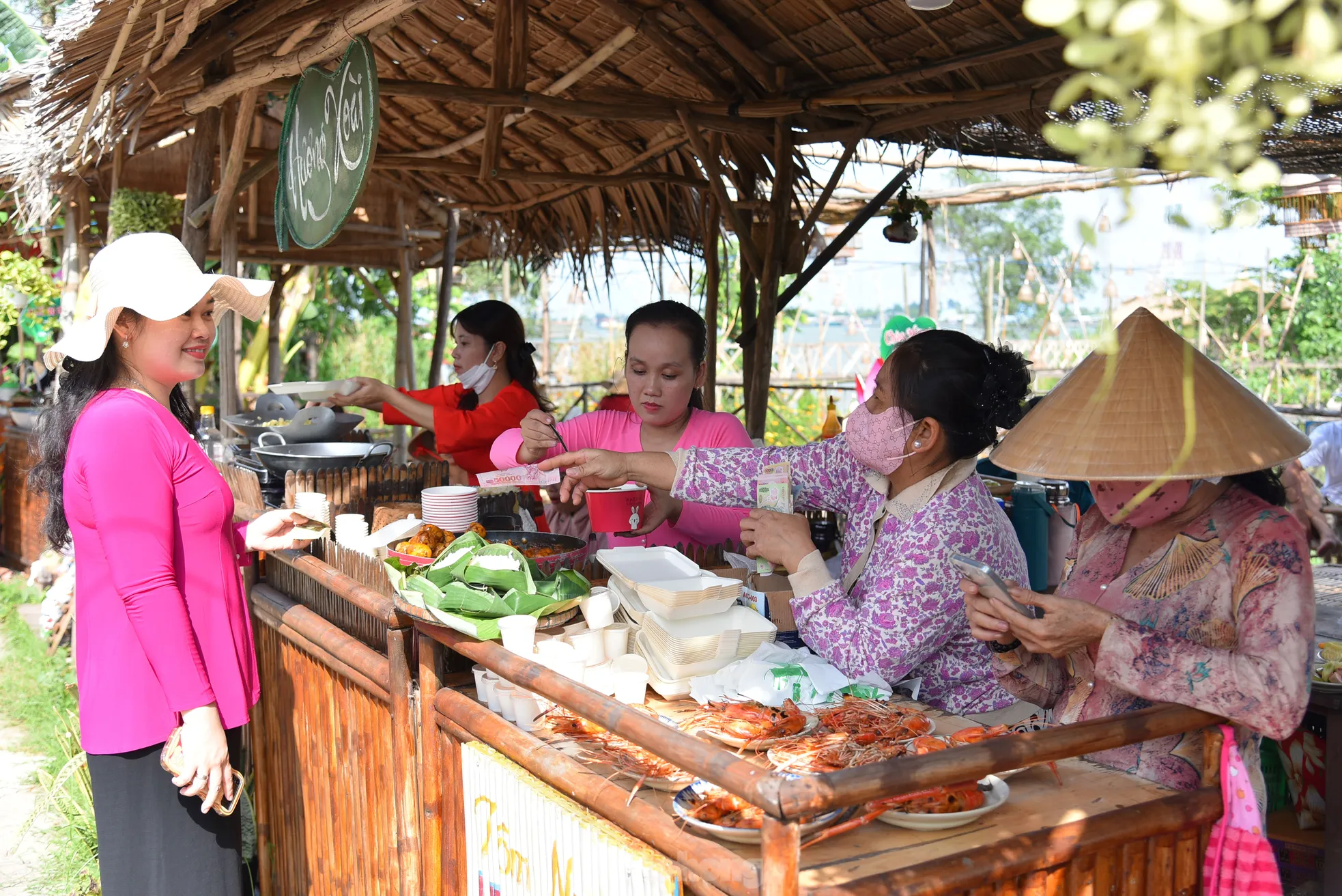 Du khách thỏa thích ăn mãi không hết đặc sản vùng cù lao- Ảnh 14.