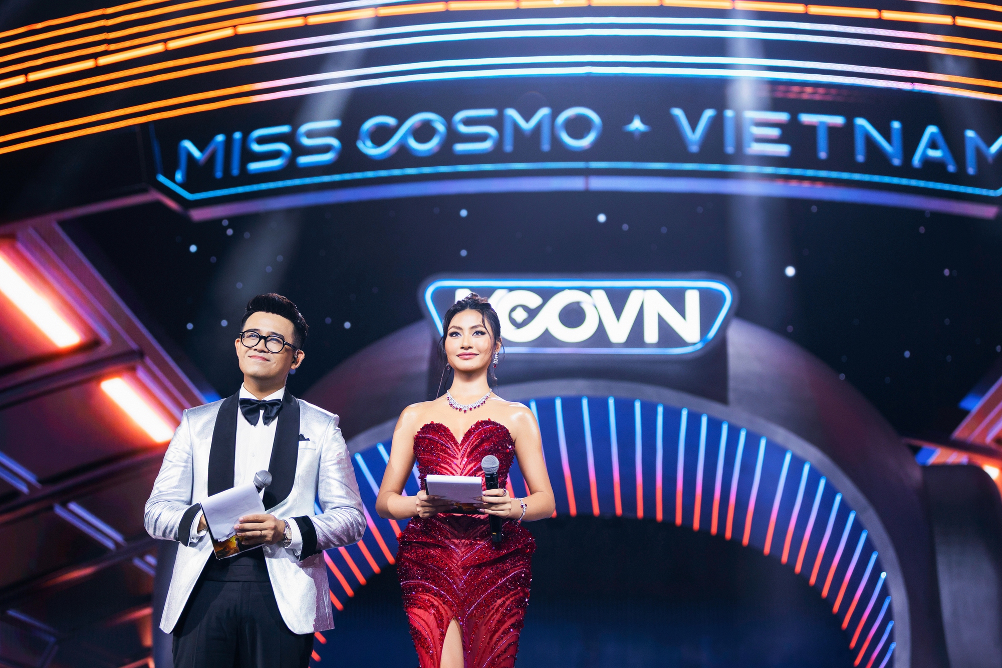 MC Đức Bảo ghi dấu ấn tại hai sân khấu sắc đẹp lớn nhất chỉ trong một tuần- Ảnh 1.
