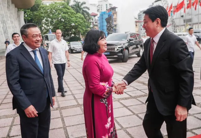 Công bố nhân sự lãnh đạo các tỉnh, thành mới sau sáp nhập- Ảnh 45. Công bố nhân sự lãnh đạo các tỉnh, thành mới sau sáp nhập- Ảnh 45.