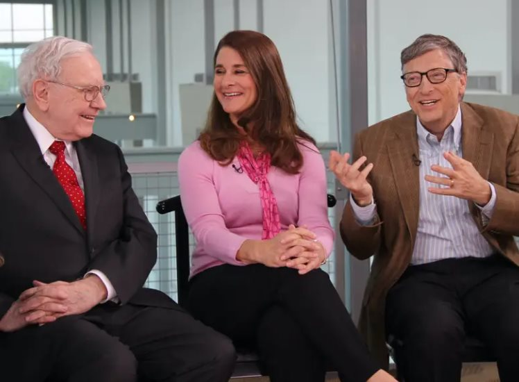 Nóng: Nghi vấn Warren Buffett ‘nghỉ chơi’ với Bill Gates sau 30 năm, tình bạn tỷ USD rạn nứt vì từ thiện và đời tư- Ảnh 2.