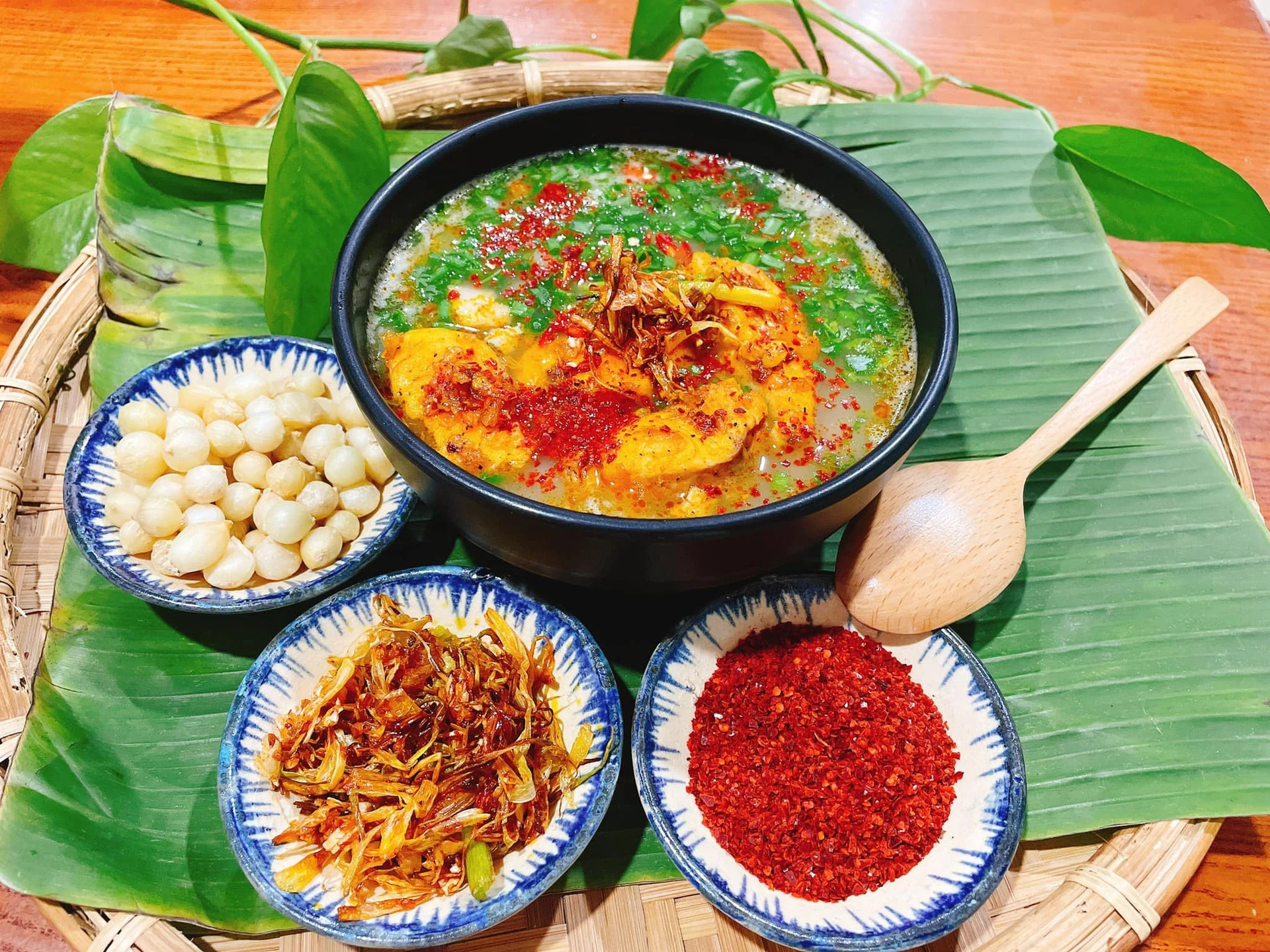 Những món ngon độc đáo chỉ có ở nơi từng được mệnh danh là "vùng đất khói lửa"- Ảnh 14.
