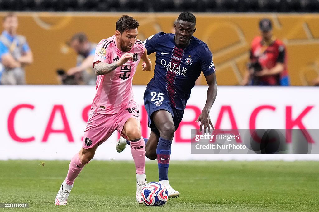 Inter Miami thảm bại trước PSG, Messi làm gì trong suốt trận đấu?- Ảnh 1.