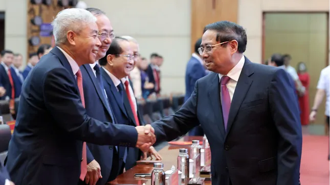 Công bố nhân sự lãnh đạo các tỉnh, thành mới sau sáp nhập- Ảnh 39. Công bố nhân sự lãnh đạo các tỉnh, thành mới sau sáp nhập- Ảnh 39.