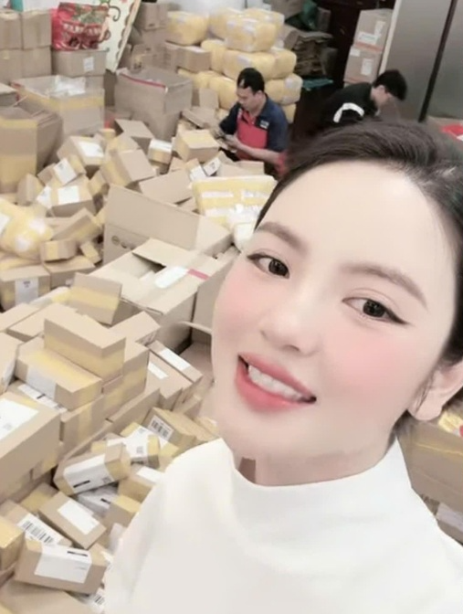 Tháng 6/2025 nóng hơn chảo lửa: Khởi tố những cái tên nổi tiếng, chấn động nhất là vụ sữa giả HIUP- Ảnh 4.