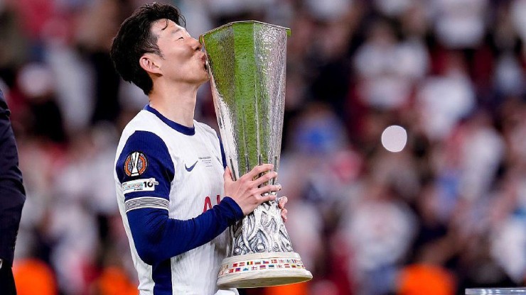 Sóng gió ập đến Son Heung-min, vừa bị tình cũ tống tiền lại đứng trước nguy cơ bị Tottenham 