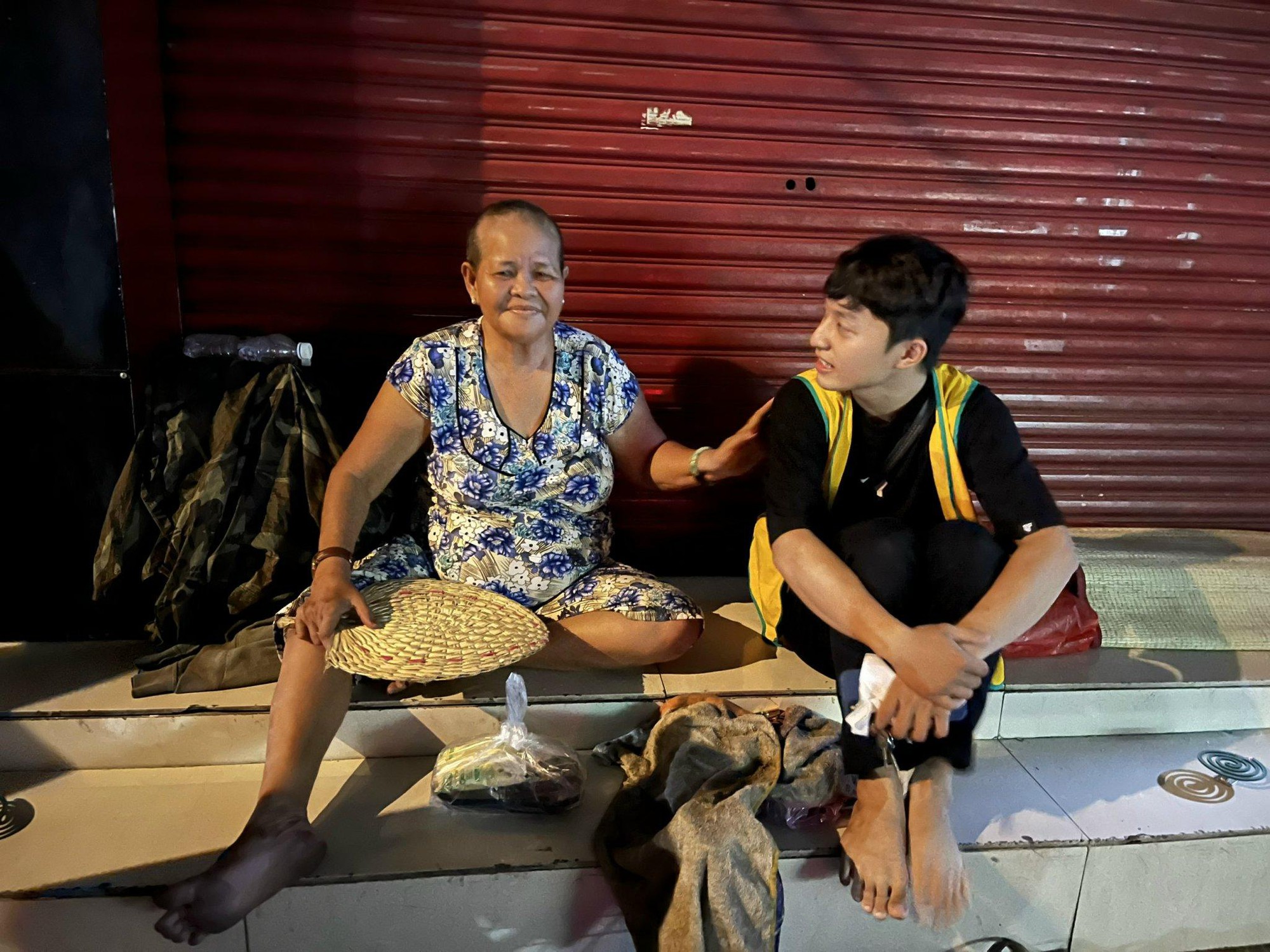 Chương trình “Trăng đêm thứ 7” và mục tiêu không để bất kỳ ai phải ngủ lại lề đường của Vầng Trăng Khuyết- Ảnh 2.