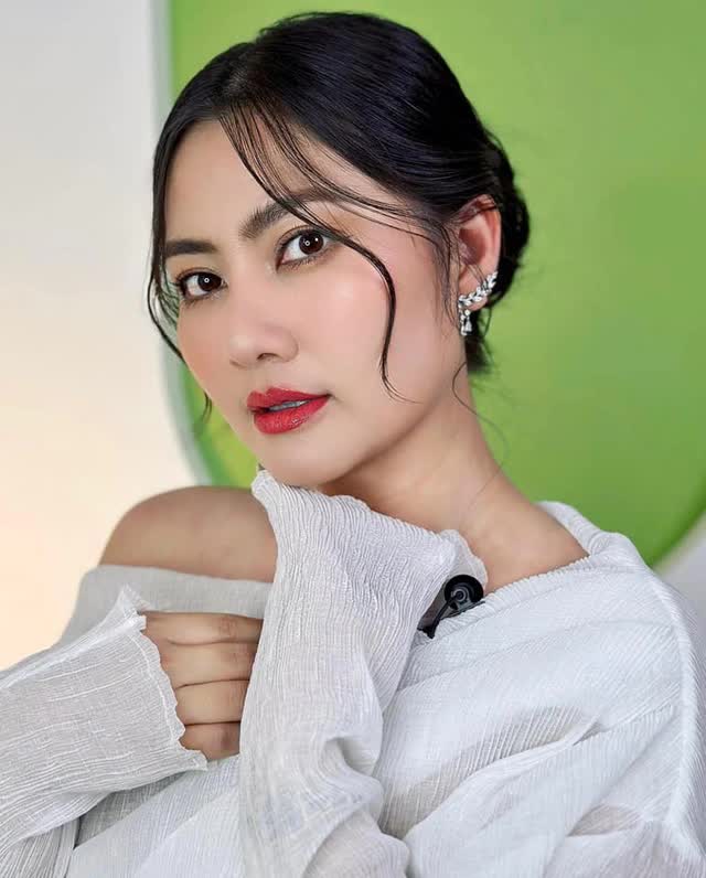 CĂNG: Diễn viên Ngọc Lan 
