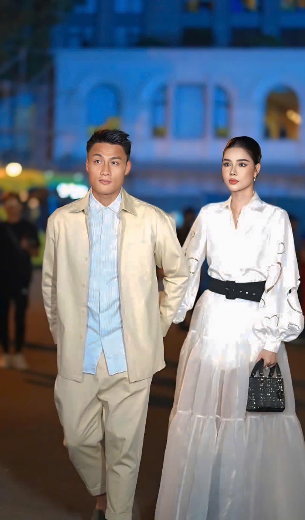 Công Vinh - Thuỷ Tiên, Công Phượng - Hoà Minzy và những cặp đôi cầu thủ - mỹ nhân showbiz gây sốt 1 thời giờ ra sao?- Ảnh 3.