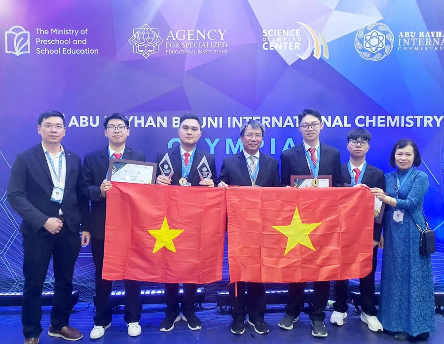 Việt Nam đạt thành tích xuất sắc tại Olympic Hóa học quốc tế Abu Rayhan Biruni- Ảnh 1.