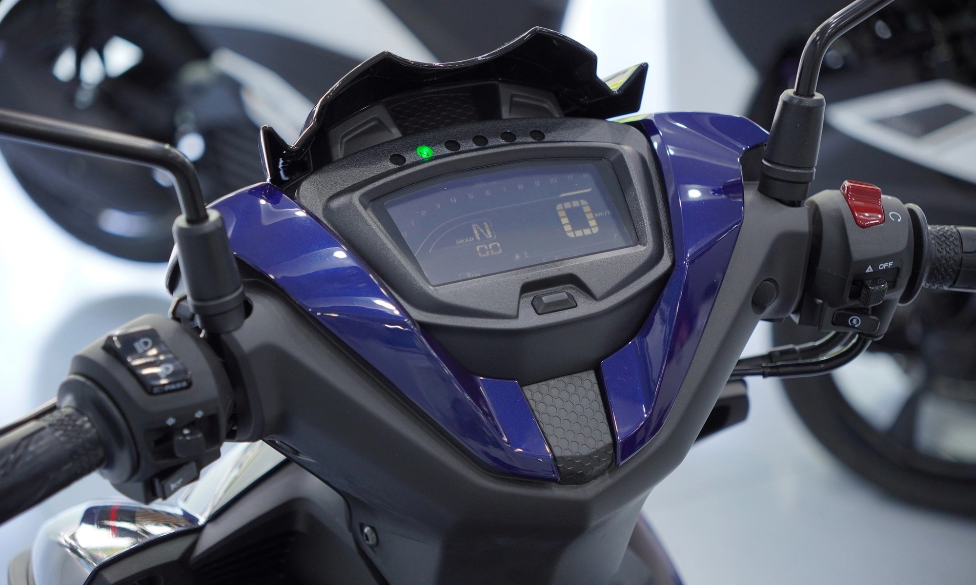 Yamaha Exciter 150 vừa về Việt Nam có gì đặc biệt mà giá bán trên 100 triệu đồng?- Ảnh 5.