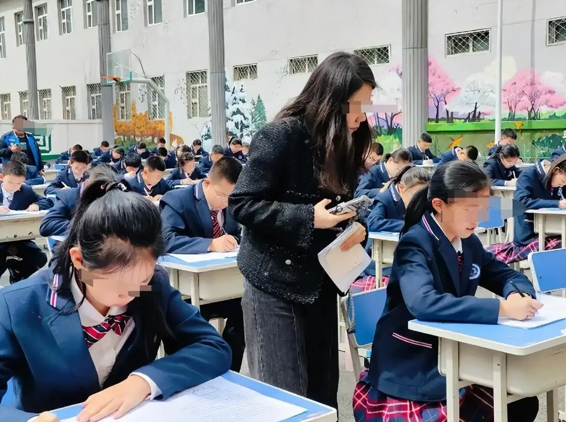 Nữ sinh lớp 12 học giỏi nhất trường bỗng gieo mình từ tầng cao: Lá thư tuyệt mệnh viết trên giấy kiểm tra khiến ai cũng nghẹn lời- Ảnh 2.