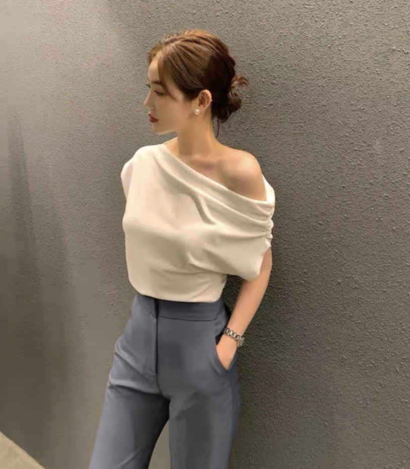 2 kiểu áo hot nhất hè này: Giá chưa đến 100k mà giúp vóc dáng thon thả hơn khi diện- Ảnh 3.