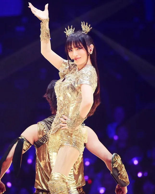 Nữ ho&agrave;ng nhạc pop Nhật Bản l&ecirc;n tiếng về th&ocirc;ng tin c&oacute; con với Elon Musk- Ảnh 4.