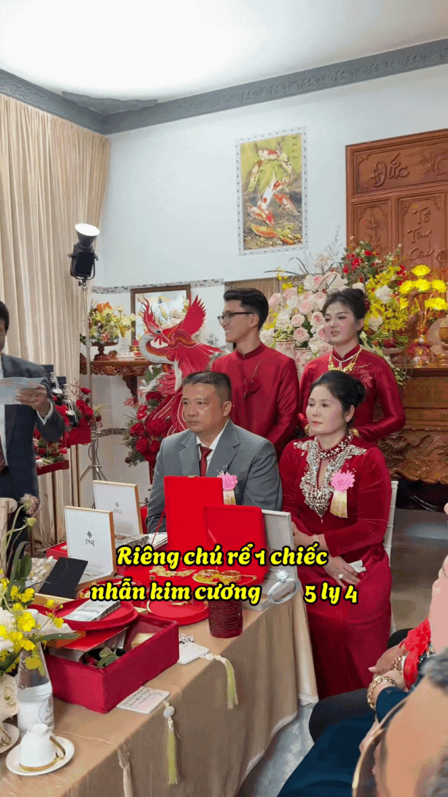 Độc lạ đám cưới miền Tây: Cô dâu được trao của hồi môn 100 con chồn hương, cổ phần nuôi hàu..., cảm xúc của bố vợ gây chú ý- Ảnh 3.