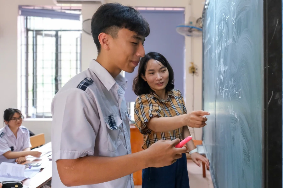 Nam sinh giành học bổng ba trường đại học danh tiếng của Mỹ- Ảnh 1.