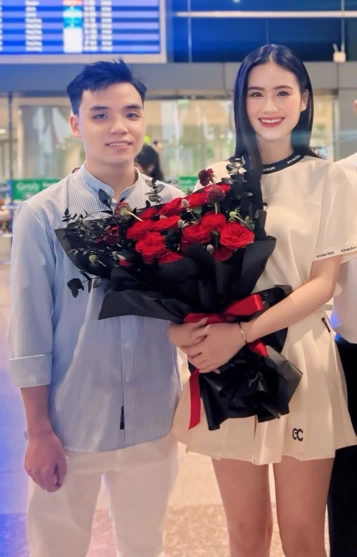 Hoa hậu Ý Nhi về nước sau thành tích Top 40 Miss World, bạn trai lần nữa vắng mặt giữa nghi vấn chia tay- Ảnh 1.