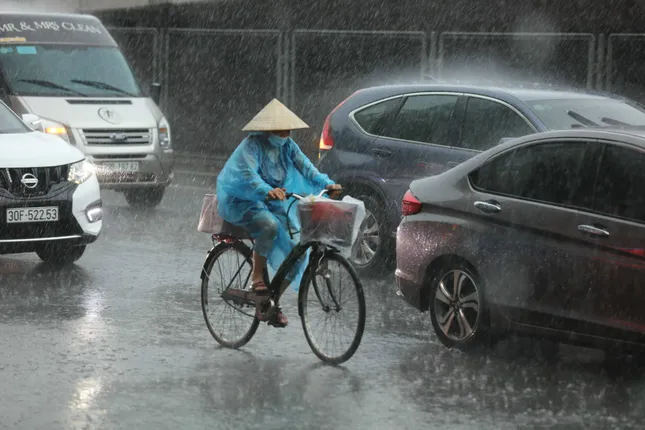 Miền Bắc sắp đón thêm mưa dông- Ảnh 1.