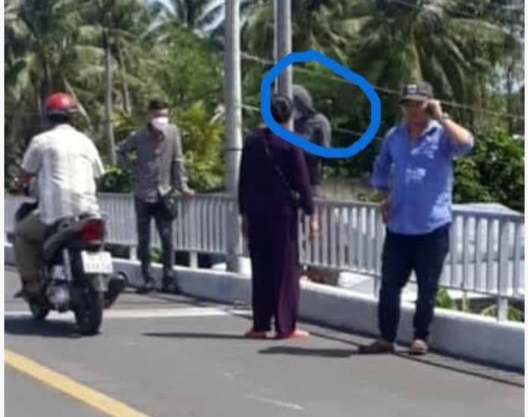 Cô gái dùng chiêu trò cao siêu để trục lợi tiền- Ảnh 3. Cô gái dùng chiêu trò cao siêu để trục lợi tiền- Ảnh 3.