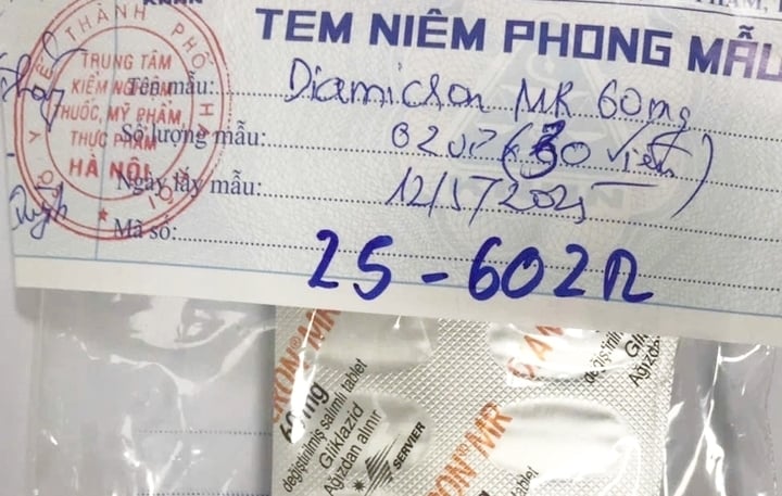 Thuốc giả tràn lan, nhiều người bị ốm không dám mua thuốc uống- Ảnh 1.