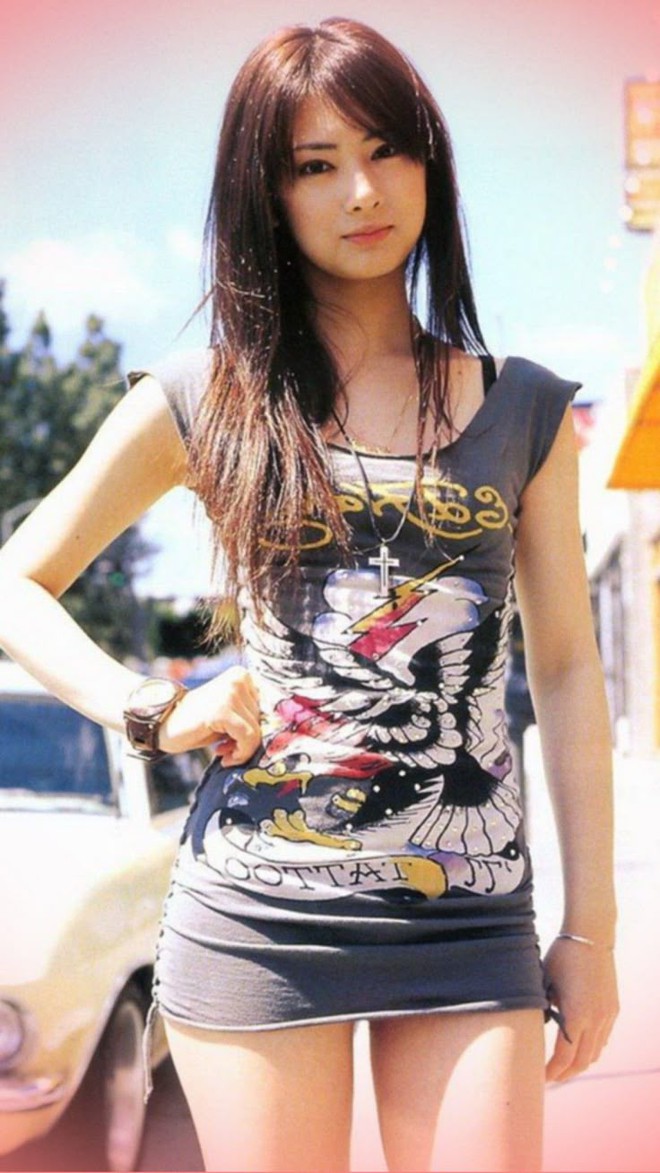 “Mỹ nhân đẹp nhất mọi thời đại” hơn 20 năm trước style quá đỉnh, giờ ngắm lại vẫn sướng mắt!- Ảnh 20.