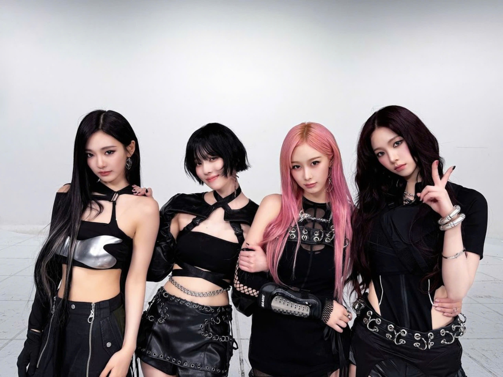 Mô hình nhóm nhạc của Kpop đang mất dần sức hút?- Ảnh 1.
