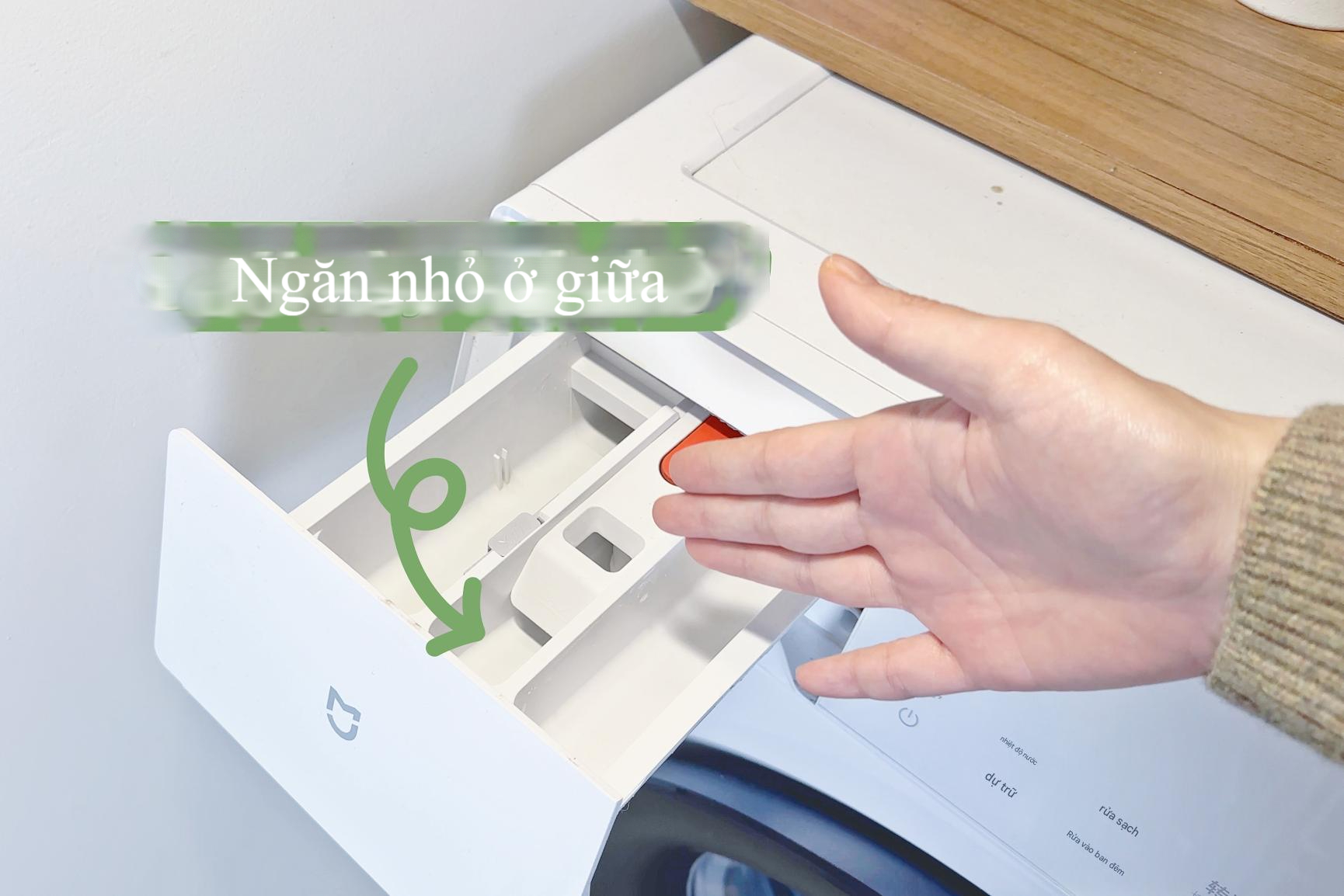 Ngăn kéo nhỏ ở góc bên trái máy giặt: Rất dễ dùng, đáng tiếc 80% người mắc lỗi sai bảo sao quần áo không thơm- Ảnh 2.