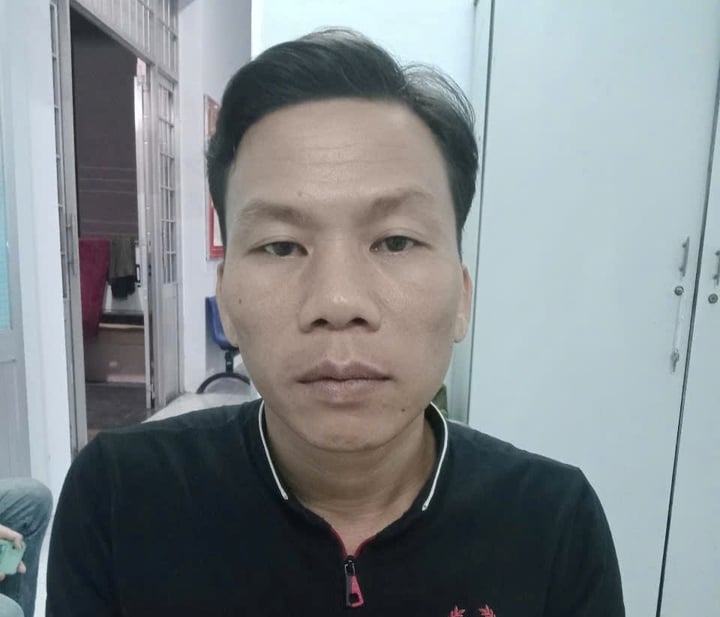 Rủ vào nhà nghỉ bất thành, người đàn ông vác dao đòi giết bạn gái- Ảnh 1.