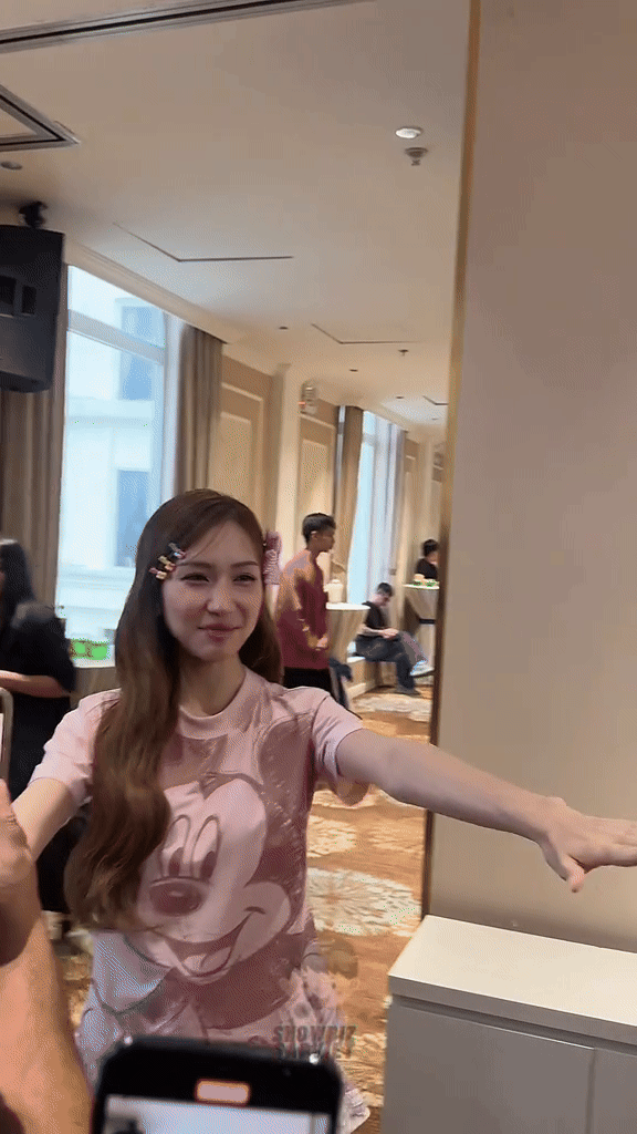 Điểm yếu khuôn mặt của Hòa Minzy- Ảnh 1.