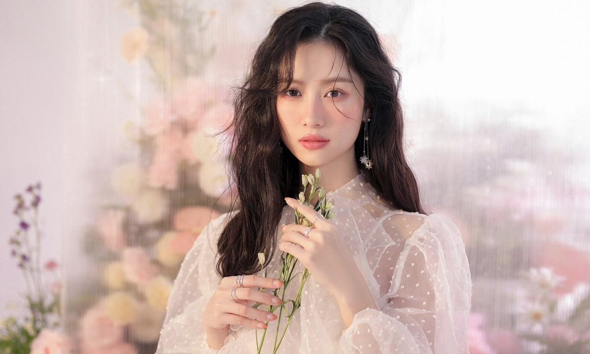 Mỹ nhân Việt duy nhất được báo Hàn tung hô là Mỹ nhân Việt duy nhất được báo Hàn tung hô là